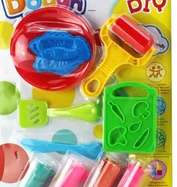 Juego de masa para moldear Color Dough en blister